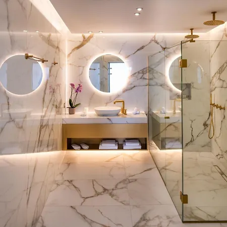 Aura Πανσιόν Φηροστεφάνι