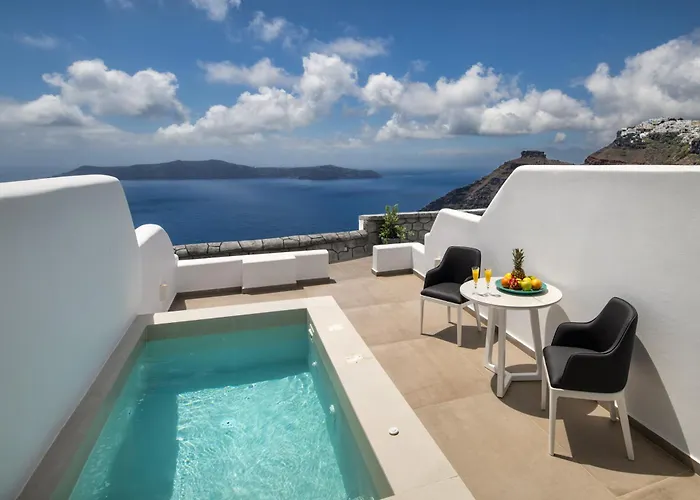 أورا سويتس بيت ضيافة فِروستيفاني