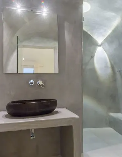 بيت ضيافة أورا سويتس فِروستيفاني