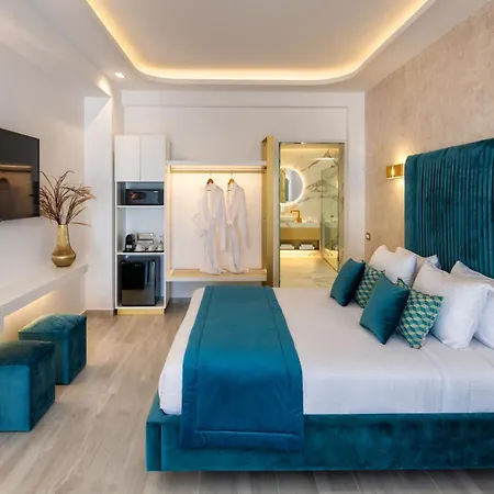 Aura Pensión Firostefani